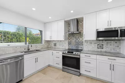 1484 Via Del Sol, Jupiter, FL 33477 - Photo 12