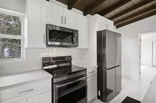 1530 NW 18th Ct, Fort Lauderdale, FL 33311 - Photo 10