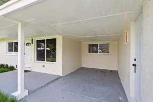 1530 NW 18th Ct, Fort Lauderdale, FL 33311 - Photo 4