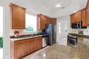 5194 Eleuthra Cir, Vero Beach, FL 32967 - Photo 6