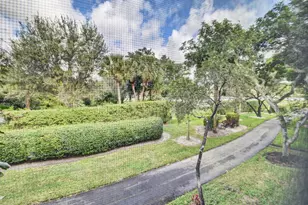 7281 Amberly Ln, Delray Beach, FL 33446 - Photo 30