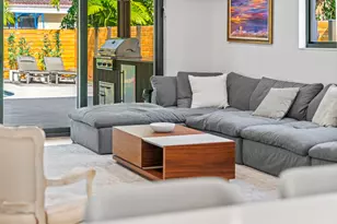 2451 NE 199th St, Miami, FL 33180 - Photo 14