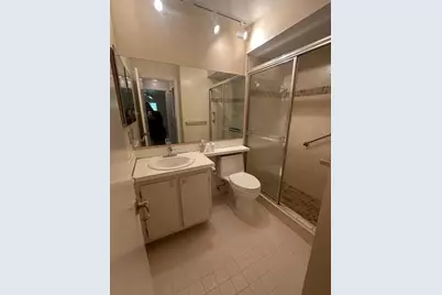 3625 La Aires Court #B2, Greenacres, FL 33463 - Photo 8