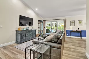 10299 Hunt Club Ln, Palm Beach Gardens, FL 33418 - Photo 18