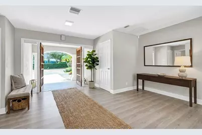 10539 Pine Tree Terrace, Boynton Beach, FL 33436 - Photo 8