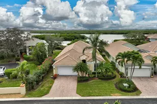 3305 Caracal Dr, Fort Pierce, FL 34949 - Photo 1