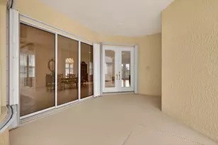 3305 Caracal Dr, Fort Pierce, FL 34949 - Photo 14