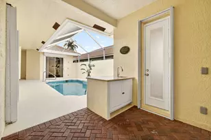 3305 Caracal Dr, Fort Pierce, FL 34949 - Photo 4