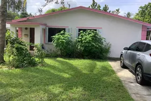 424 59th St, West Palm Beach, FL 33407 - Photo 1