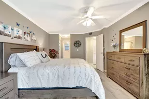 3951 Via Poinciana, Lake Worth, FL 33467 - Photo 6