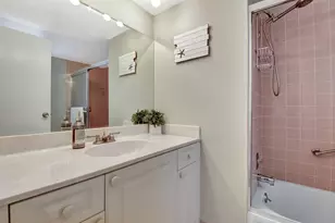 3951 Via Poinciana, Lake Worth, FL 33467 - Photo 18