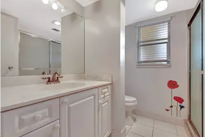 3951 Via Poinciana #415, Lake Worth, FL 33467 - Photo 16