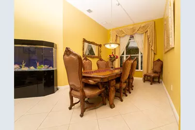 8601 Via Grande E, Wellington, FL 33411 - Photo 4