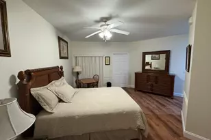 8246 Mulligan Cir, Port Saint Lucie, FL 34986 - Photo 16