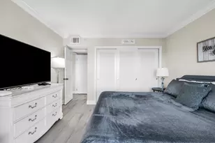 390 N Federal Hwy, Deerfield Beach, FL 33441 - Photo 10