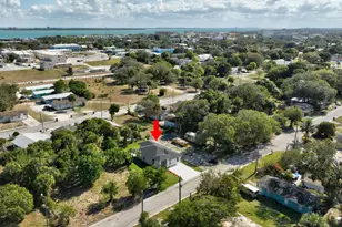 706 Dundas Ct, Fort Pierce, FL 34950 - Photo 30