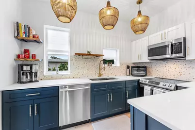 709 SW 9th Court, Delray Beach, FL 33444 - Photo 14