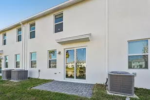 587 Salisbury Cir, Fort Pierce, FL 34982 - Photo 30