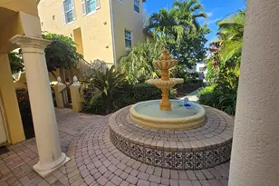 1105 Lake Shore Dr, Lake Park, FL 33403 - Photo 20