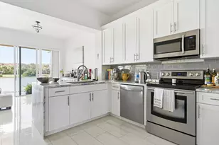 855 Marina Del Ray Ln, West Palm Beach, FL 33401 - Photo 8