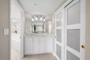 100 SE 5th Ave, Boca Raton, FL 33432 - Photo 22