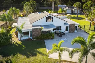 4751 S Indian River Dr, Fort Pierce, FL 34982 - Photo 10