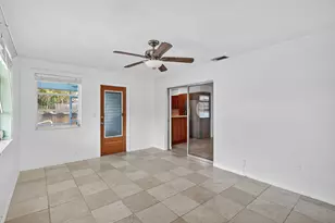 2631 NE Myrtle St, Jensen Beach, FL 34957 - Photo 10