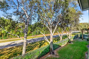 3134 Grandiflora Dr, Greenacres, FL 33467 - Photo 36