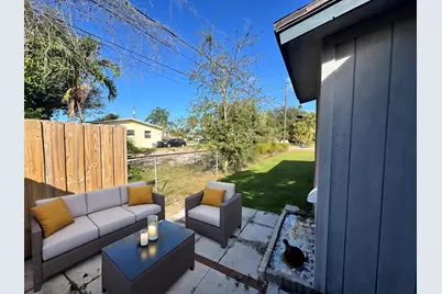 8761 40th Terrace N #1, Palm Beach Gardens, FL 33410 - Photo 12