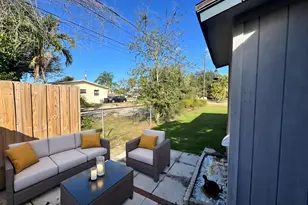 8761 40th Ter N, Palm Beach Gardens, FL 33410 - Photo 12