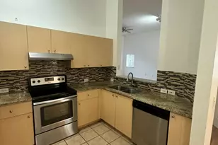 220 Crestwood Cir, Royal Palm Beach, FL 33411 - Photo 18