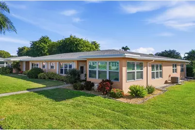 270 High Point Boulevard #A, Boynton Beach, FL 33435 - Photo 2