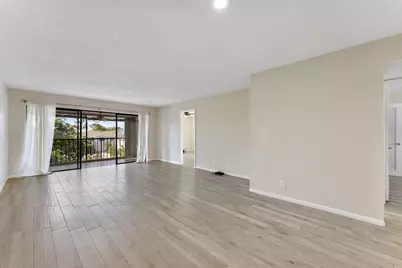 4381 Trevi Court #305, Lake Worth, FL 33467 - Photo 4