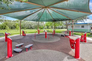 3960 Oaks Clubhouse Dr, Pompano Beach, FL 33069 - Photo 46