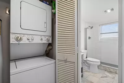 3960 Oaks Clubhouse Drive #512, Pompano Beach, FL 33069 - Photo 32