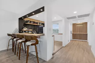 3960 Oaks Clubhouse Dr, Pompano Beach, FL 33069 - Photo 12