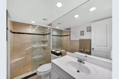 801 Lake Shore Drive #405, Lake Park, FL 33403 - Photo 14