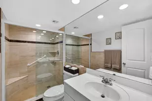 801 Lake Shore Dr, Lake Park, FL 33403 - Photo 14