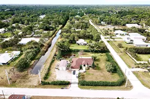 7775 120th Ave N, The Acreage, FL 33412 - Photo 4