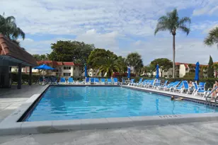 681 S Hollybrook Dr, Pembroke Pines, FL 33025 - Photo 24