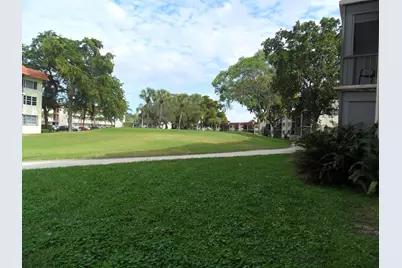 681 S Hollybrook Drive #105, Pembroke Pines, FL 33025 - Photo 32