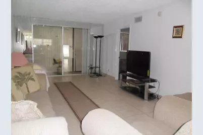 681 S Hollybrook Drive #105, Pembroke Pines, FL 33025 - Photo 2