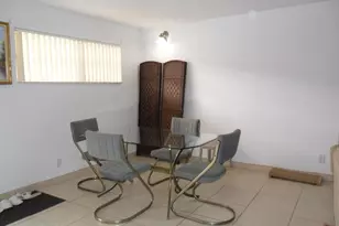 681 S Hollybrook Dr, Pembroke Pines, FL 33025 - Photo 16