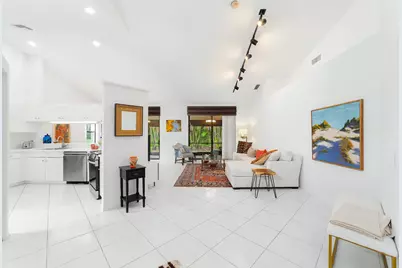 7520 Lexington Club Boulevard #A, Delray Beach, FL 33446 - Photo 2