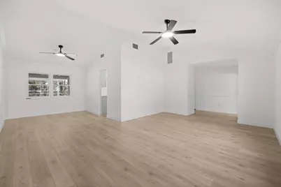 218 Las Palmas Street, West Palm Beach, FL 33411 - Photo 10