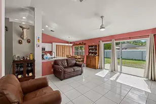 249 Monterey Way, Royal Palm Beach, FL 33411 - Photo 10