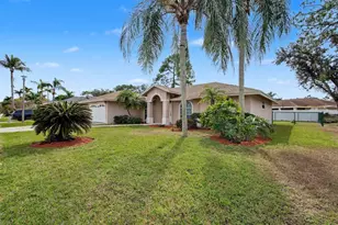 249 Monterey Way, Royal Palm Beach, FL 33411 - Photo 2