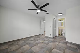 11 Dorchester Cir, Palm Beach Gardens, FL 33418 - Photo 14
