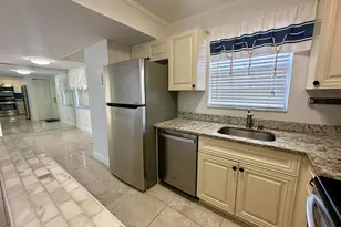 1810 New Palm Way, Boynton Beach, FL 33435 - Photo 2