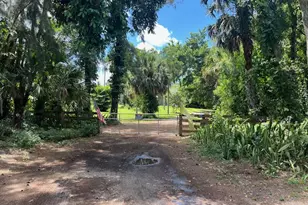 9538 171st St N, Jupiter, FL 33478 - Photo 1
